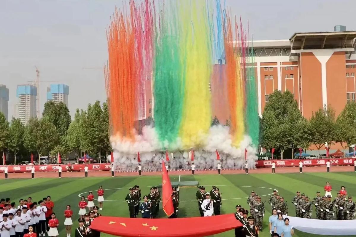 中屡屡成为